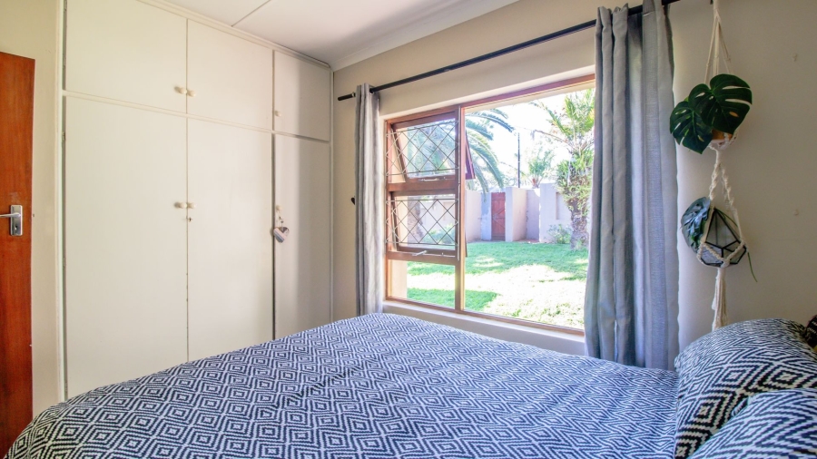 3 Bedroom Property for Sale in Bonza Bay Eastern Cape